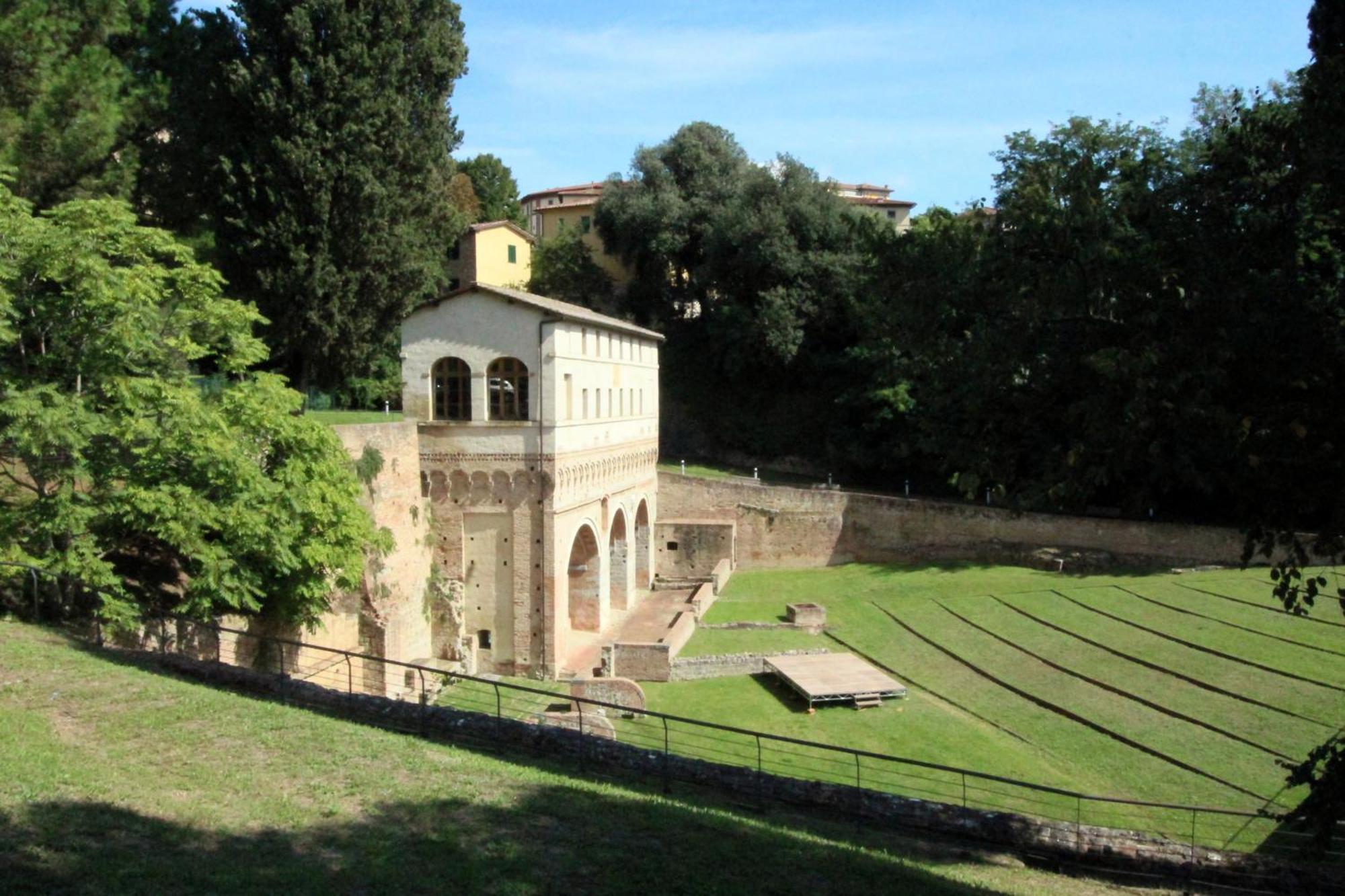 Hotel Minerva Siena Bagian luar foto
